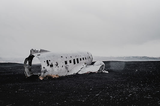 Sead Dedic - Flugzeugwrack am Lavastrand von Sólheimasandur